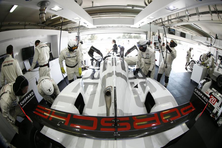  Porsche 919 Hybrid 2014 года  (фото 17 из 48)